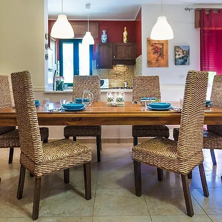 ヴィラ Pizzo Sleeps 6 With Pool And Air Con Pizzo