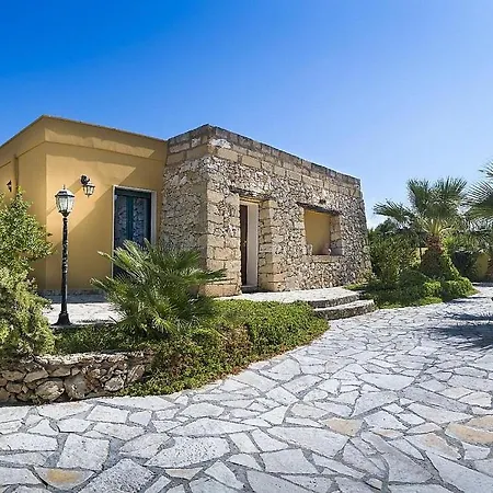 Pizzo Sleeps 6 With Pool And Air Con ヴィラ Pizzo